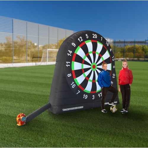 Soccer darts XXL - Dimensions: 3x3 m