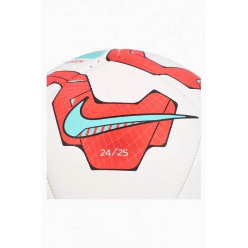 Nike Pitch 24