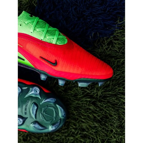 Cleats Nike Phantom 6 Low Elite Erling Haaland FG